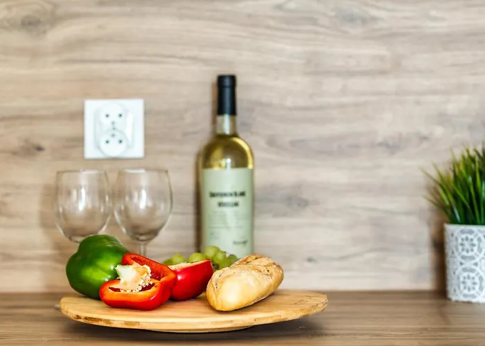 Trimare Piamola, Z Basenem I Bilardem, Bezplatne Solarium *