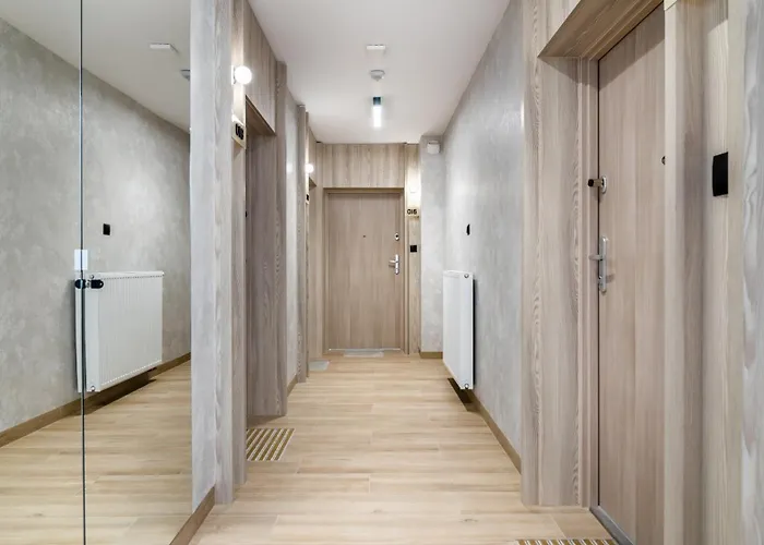 Trimare Piamola, Z Basenem I Bilardem, Bezplatne Solarium *