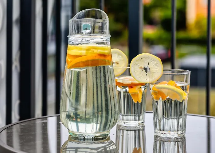 Trimare Piamola, Z Basenem I Bilardem, Bezplatne Solarium Lägenhet *